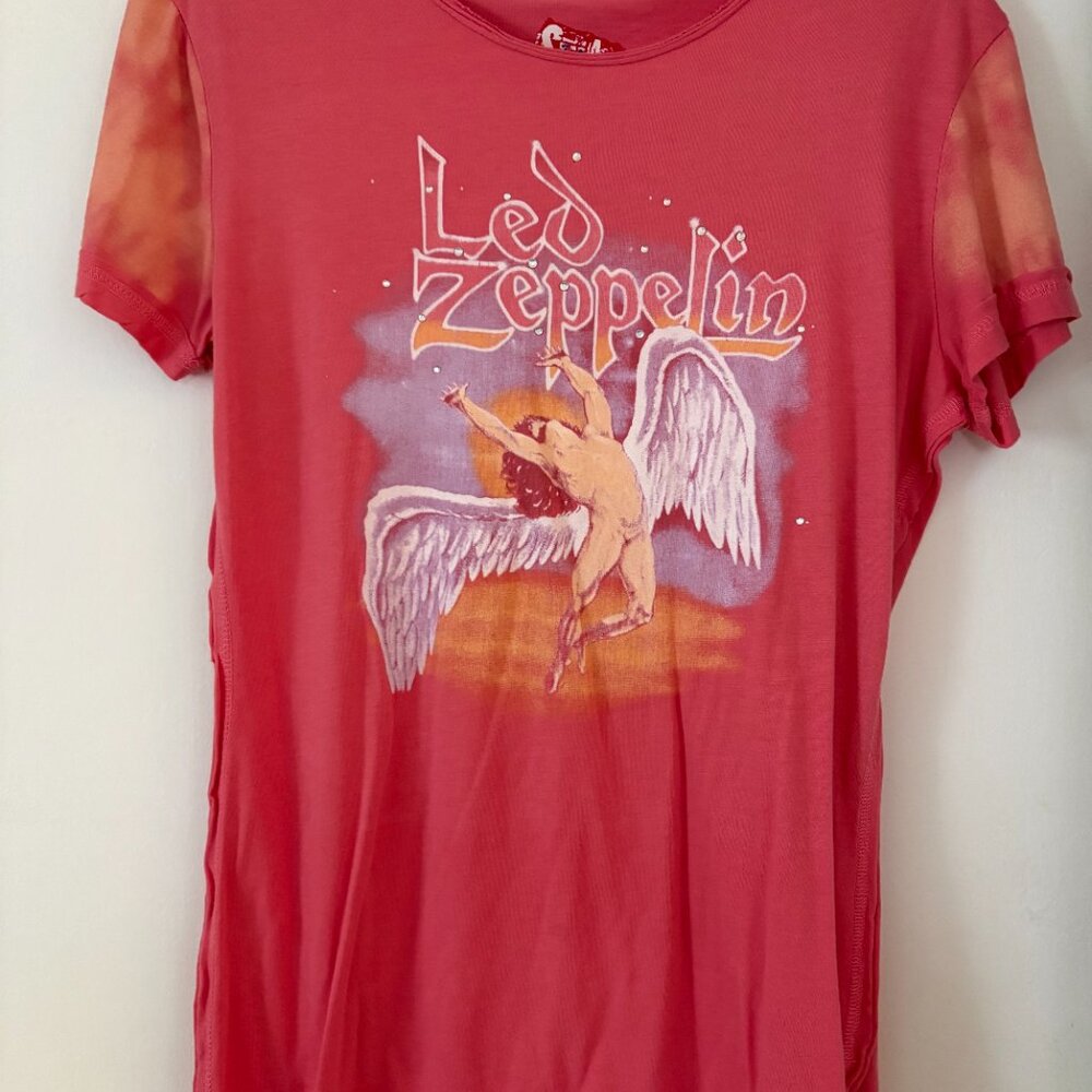 Led Zeppelin t-shirt